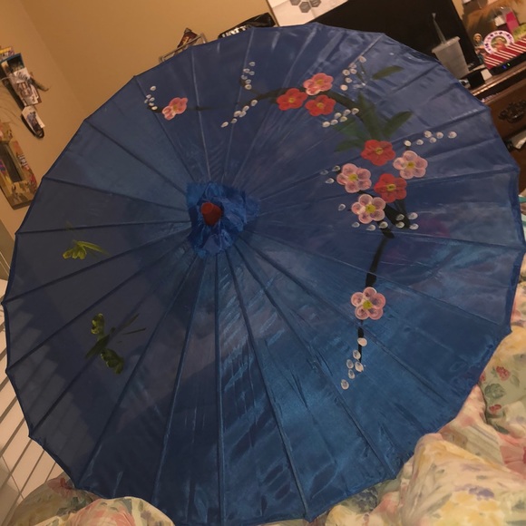 🌟5 for 20🌟Chinese oil-paper umbrella - Picture 3 of 3